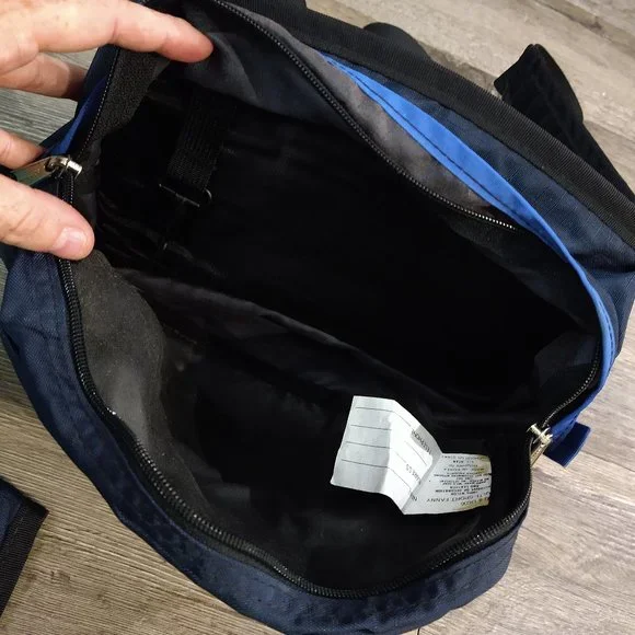 L.L. Bean Multi-Sport Fanny Pack - Picture 4 of 10